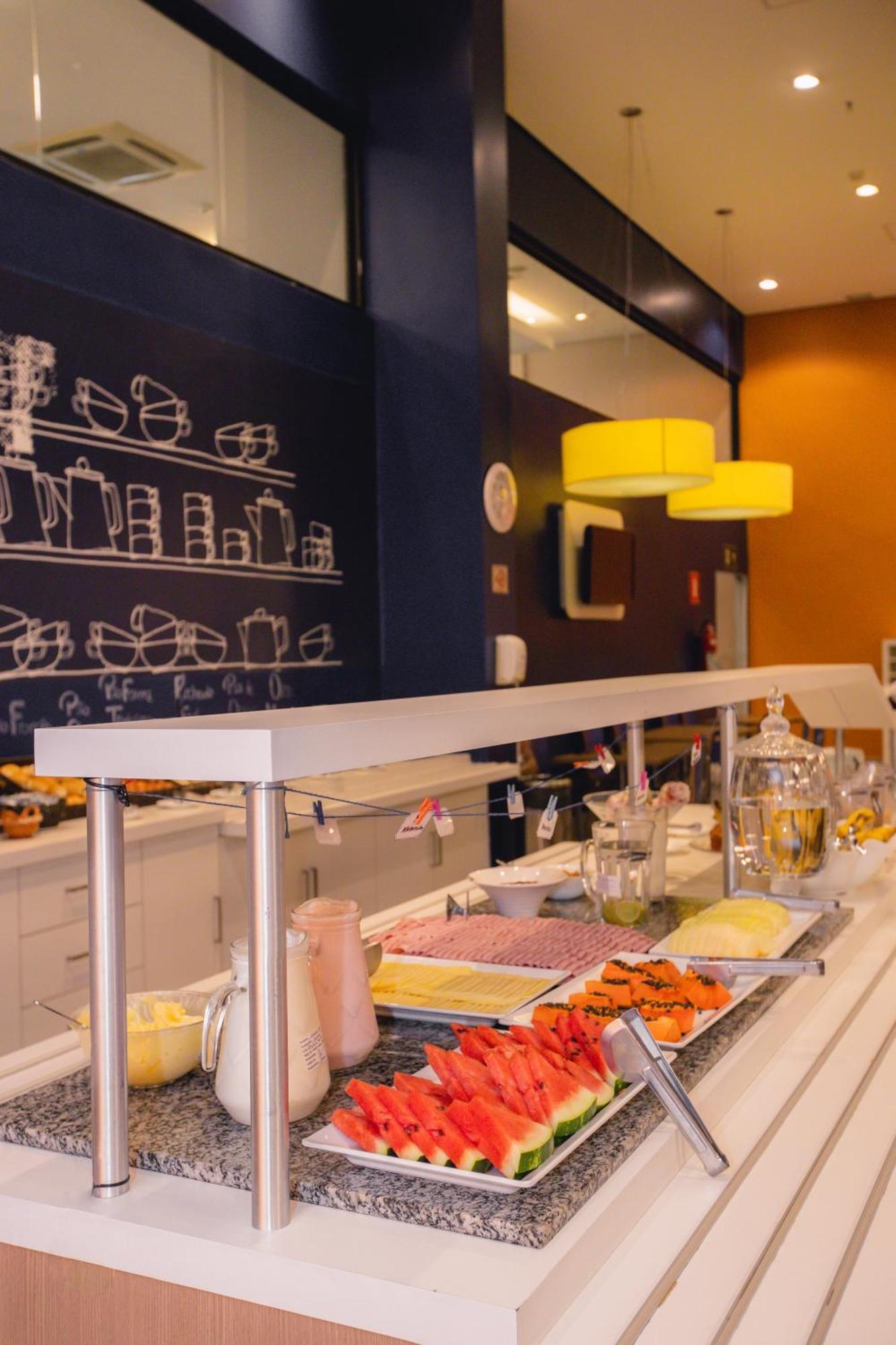 Ibis Budget Bh Afonso Pena Savassi Belo Horizonte Exterior photo